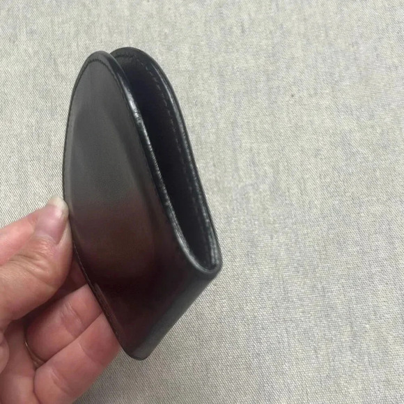 Gucci Brown Leather Pouch/Coin Purse - Picture 4 of 11